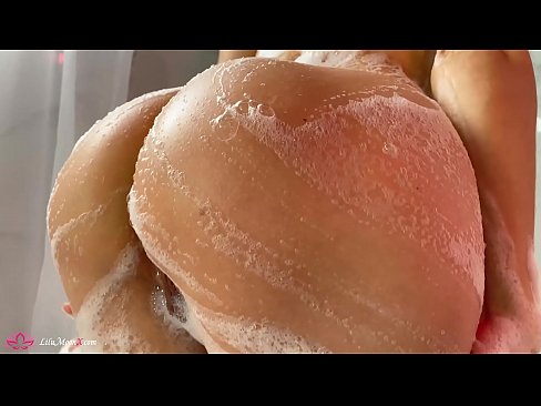 ❤️ Bruneta își masturbează păsărica cu un vibrator până la orgasm intens în duș ❤❌  at ro.porno-flix.ru ❌❤